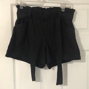 Black Athleta Skyline Short II